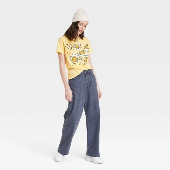GUDETAMA by SANRIO NWOT Sleeve Graphic T-Shirt in Yellow - Picture 2 of 9